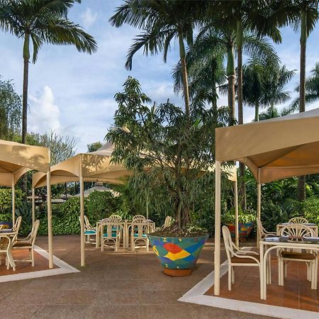 Sheraton Kampala Hotel Exterior photo