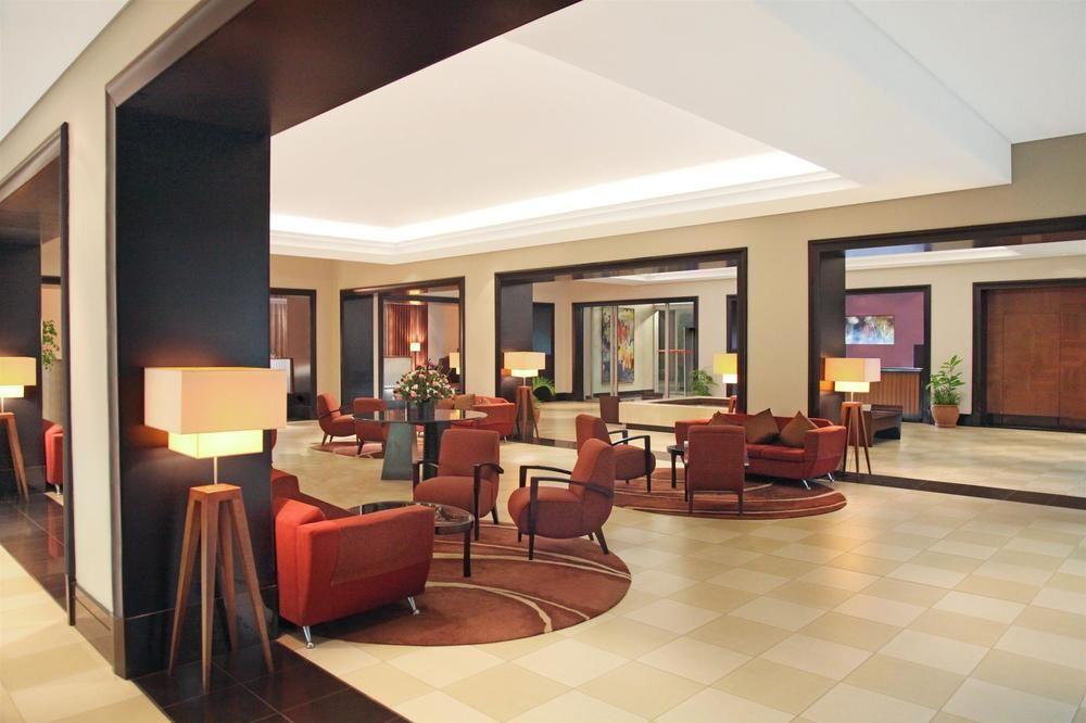Sheraton Kampala Hotel Exterior photo